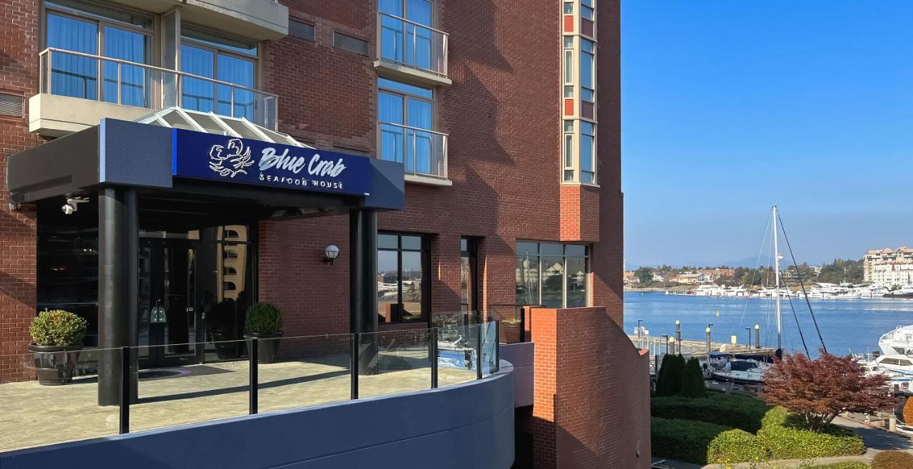 Coast Victoria Hotel & Marina By Apa Bagian luar foto