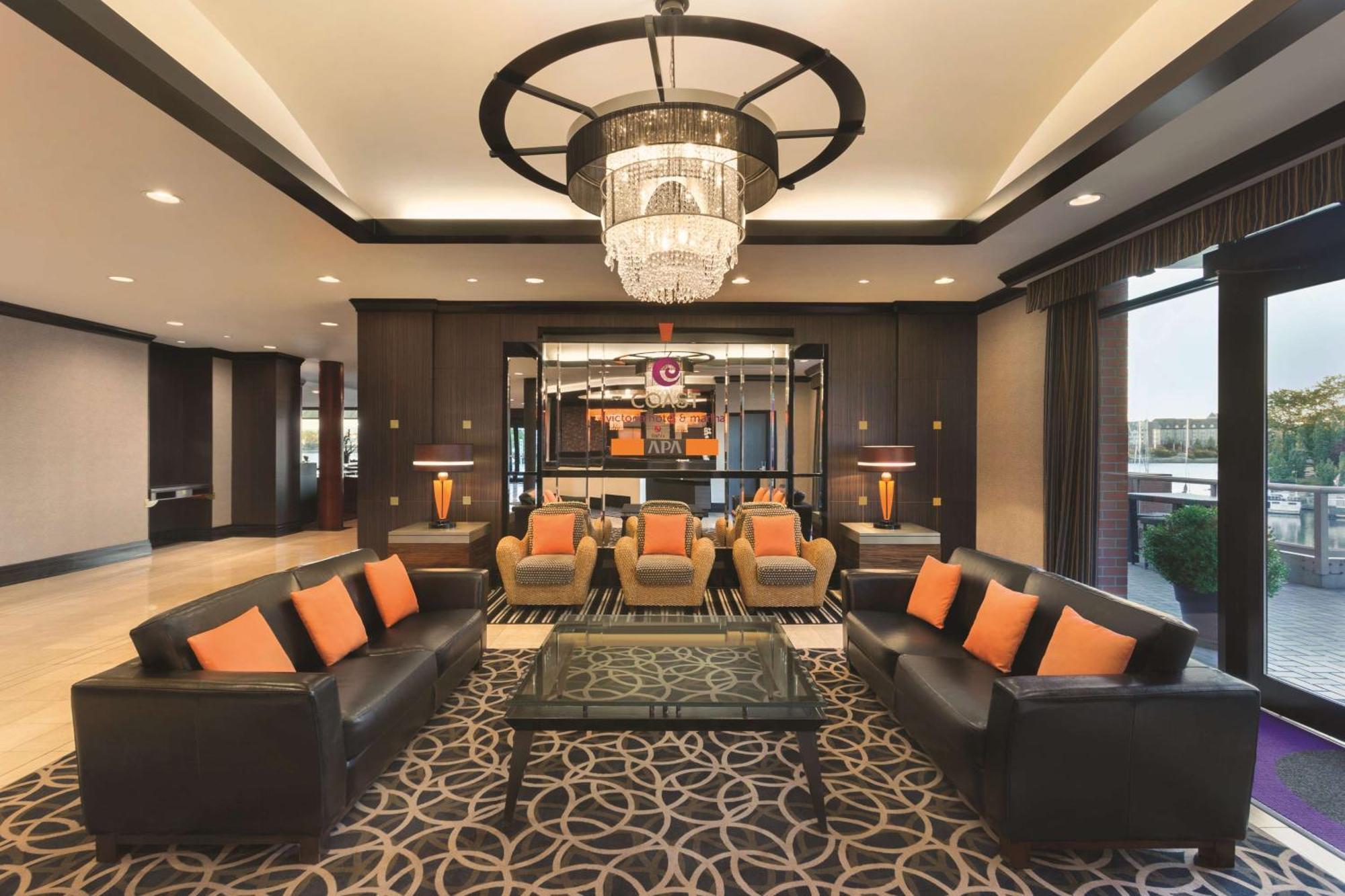 Coast Victoria Hotel & Marina By Apa Bagian luar foto